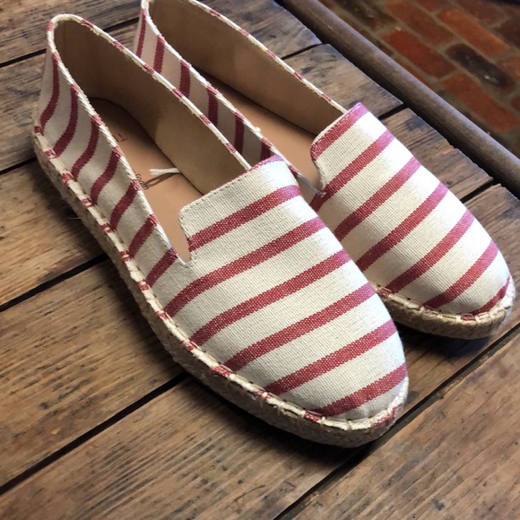 NWOT Striped Espadrilles with memory foam sz7.5 - Picture 15 of 16